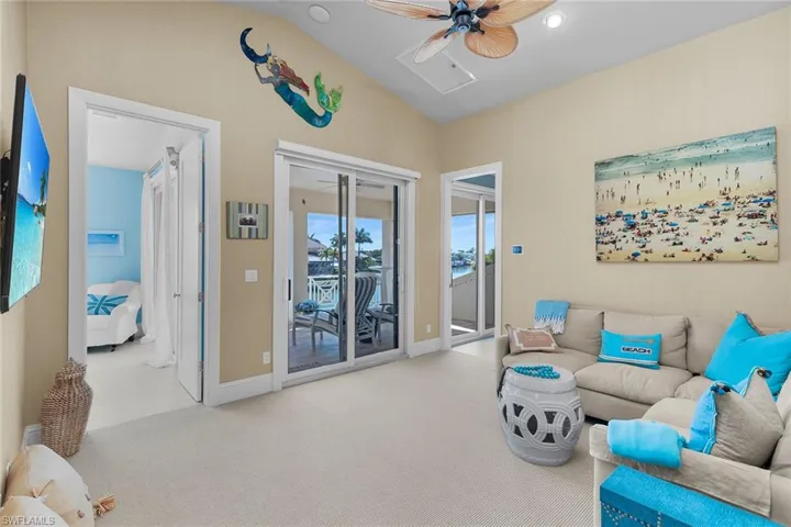 591 Goldcoast Ct, Marco Island, Florida 34145