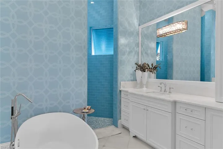 591 Goldcoast Ct, Marco Island, Florida 34145