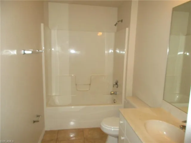 1328 SE 8th  AVE, Cape Coral, FL 33990