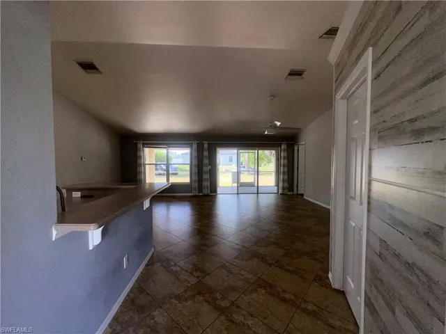 2905  20th W ST, Lehigh Acres, FL 33971