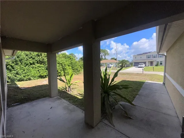 2905  20th W ST, Lehigh Acres, FL 33971
