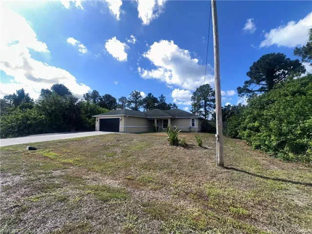 2905  20th W ST, Lehigh Acres, FL 33971