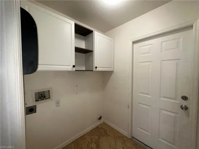 2905  20th W ST, Lehigh Acres, FL 33971