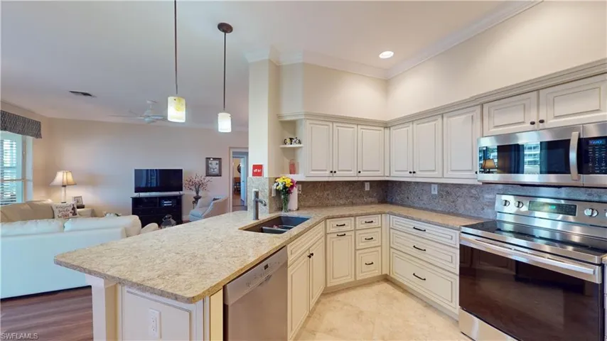 9231  Bayberry  BEND, Fort Myers, FL 33908