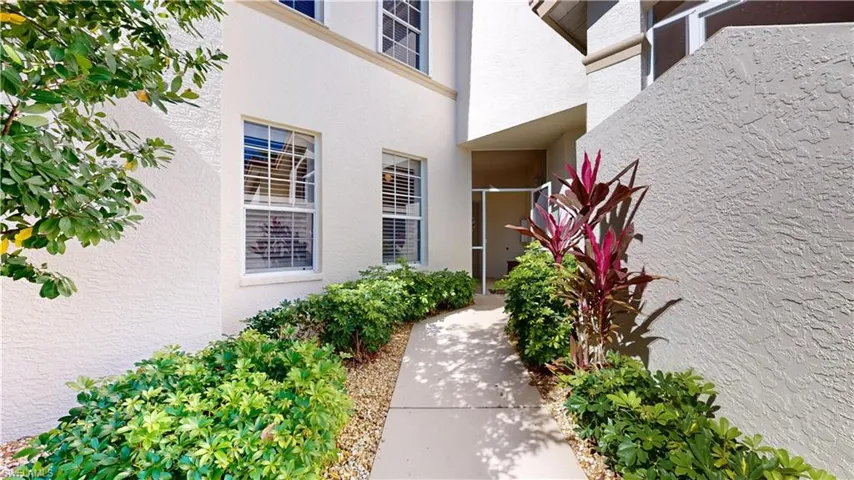 9231  Bayberry  BEND, Fort Myers, FL 33908