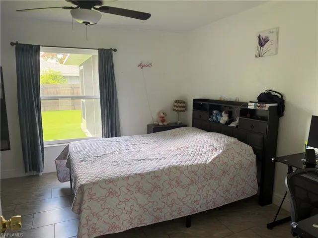 279 Ground Dove Cir, Lehigh Acres, Florida 33936