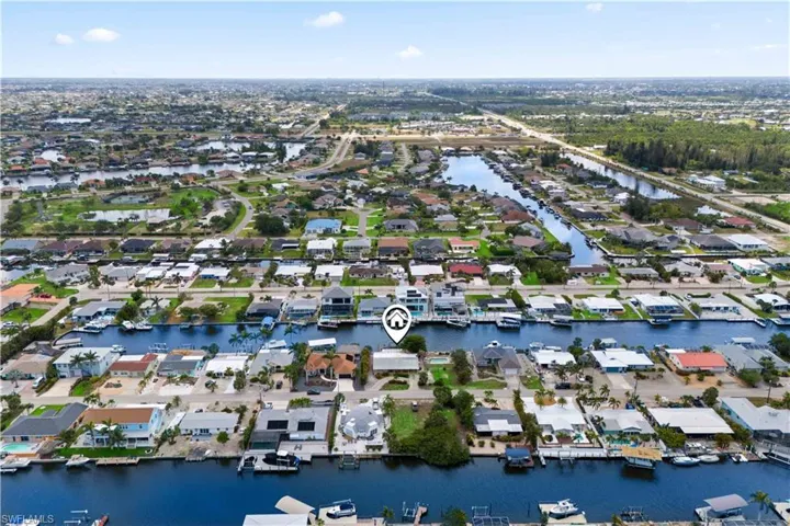 Steps from restaurants, shops, and vibrant local art.