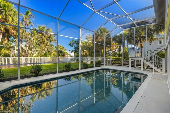 Screened Pool