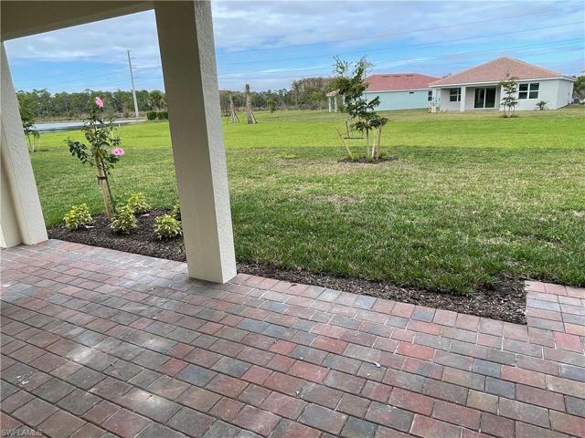 View of yard and hoa common area