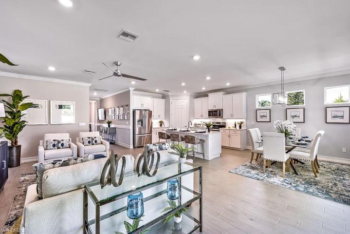 Photo of Delray Model