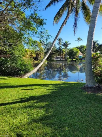 870  Forest  AVE, Naples, FL 34102