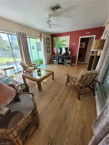 870  Forest  AVE, Naples, FL 34102