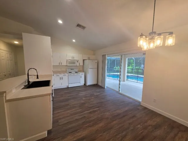 237 Rue Labonne Rd, Fort Myers, Florida 33913