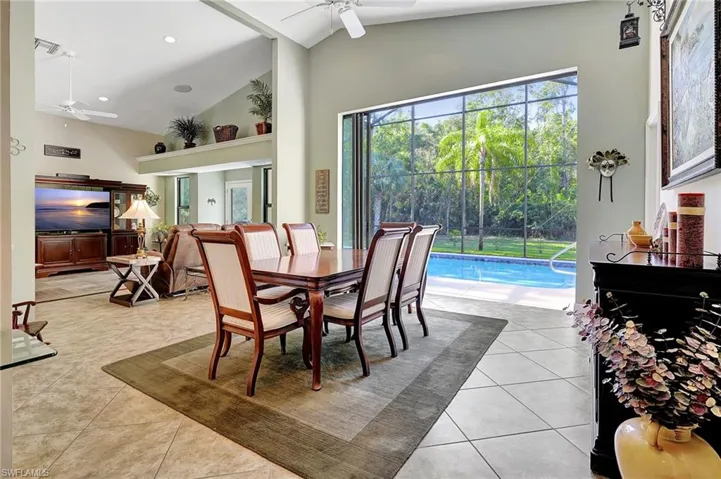 5110  Coral Wood  DR, Naples, FL 34119