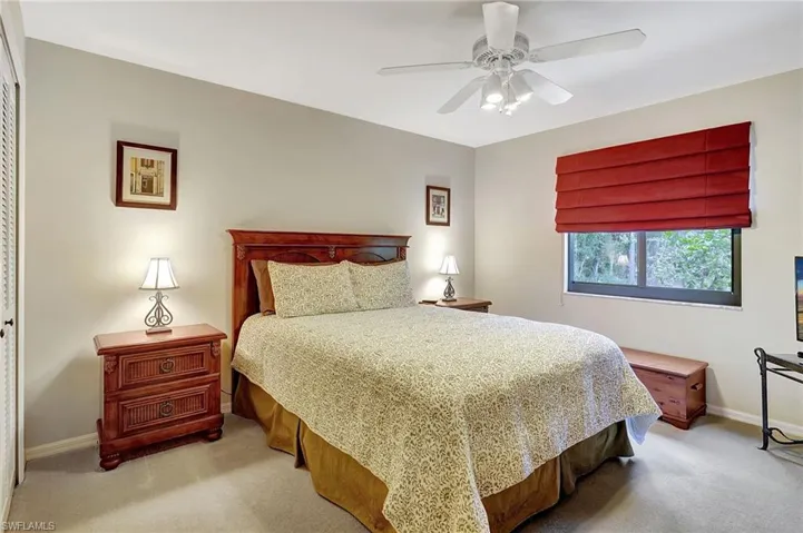 5110  Coral Wood  DR, Naples, FL 34119