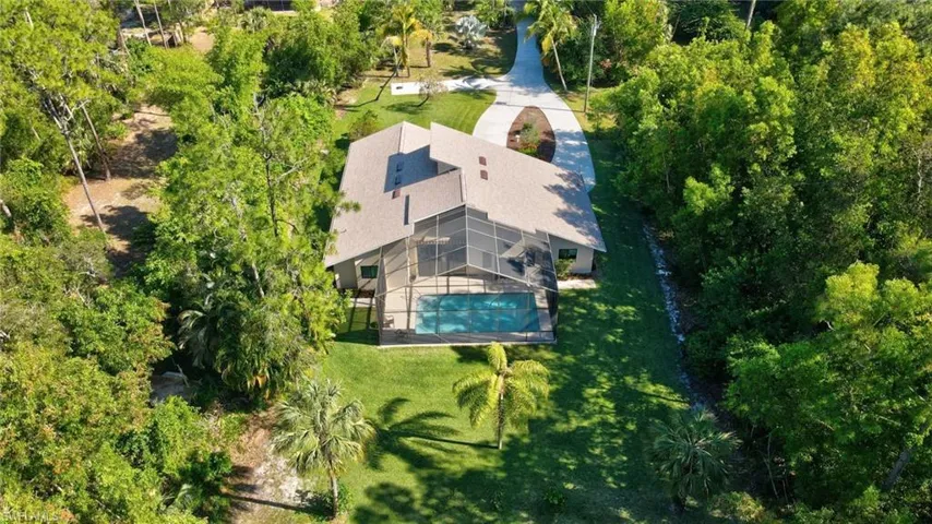 5110  Coral Wood  DR, Naples, FL 34119