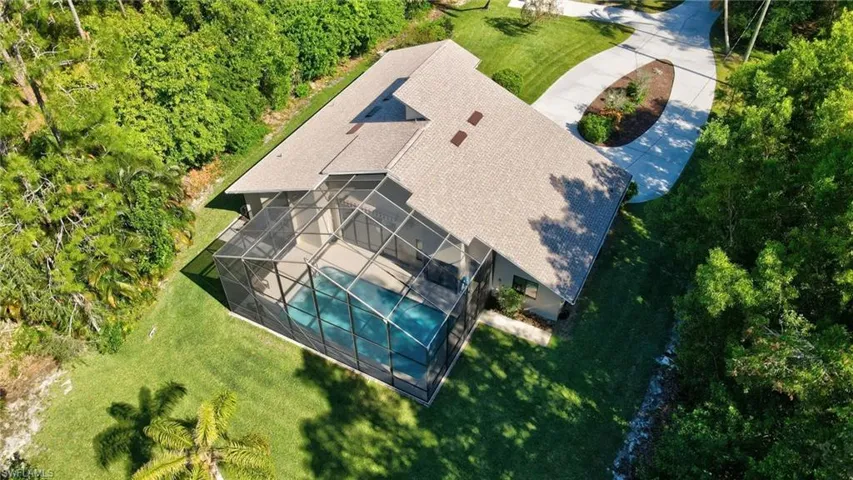 5110  Coral Wood  DR, Naples, FL 34119