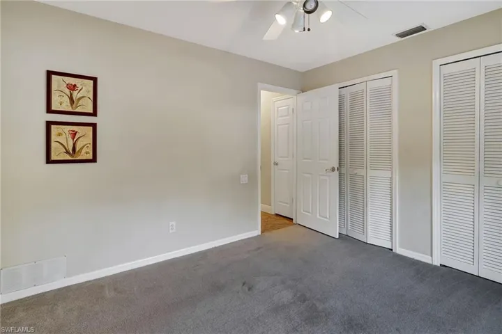 5110  Coral Wood  DR, Naples, FL 34119