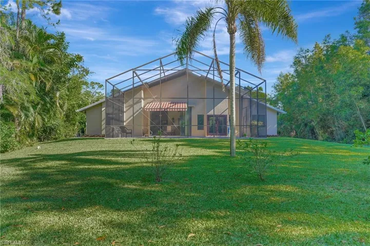 5110  Coral Wood  DR, Naples, FL 34119