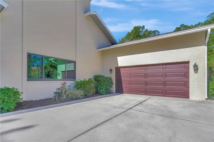 5110  Coral Wood  DR, Naples, FL 34119