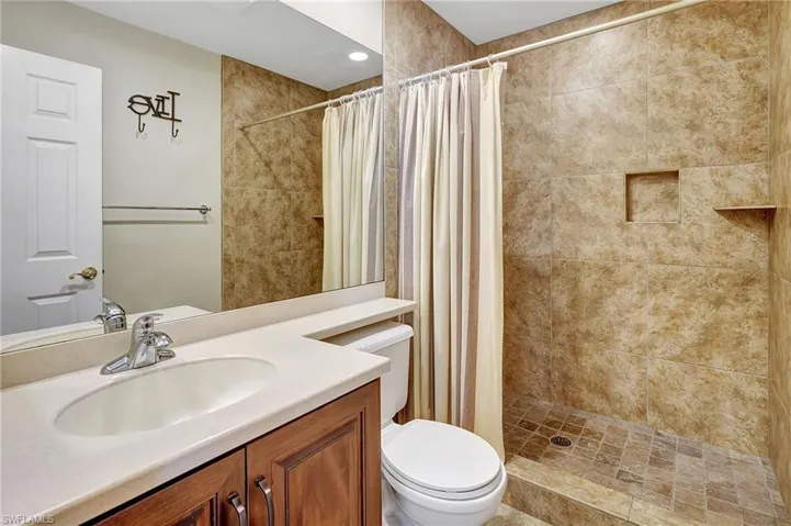 5110  Coral Wood  DR, Naples, FL 34119