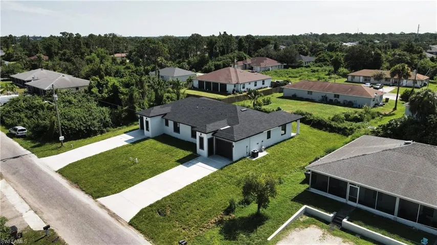 123 Ichabod Ave, Lehigh Acres, Florida 33973