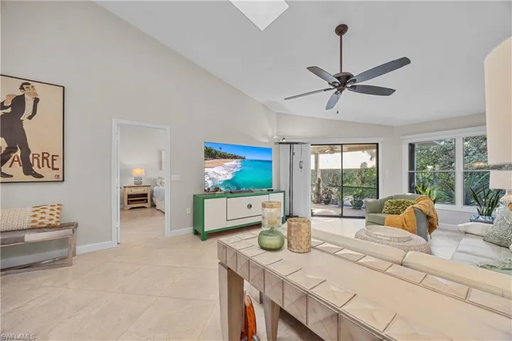 6618  Trident  WAY, Naples, FL 34108
