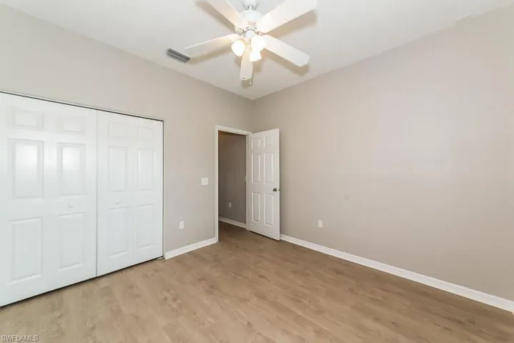 944 Springwood Cir, Bradenton, Florida 34212