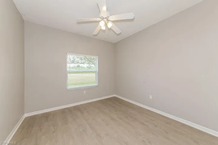 944 Springwood Cir, Bradenton, Florida 34212