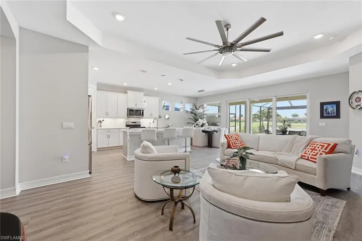 18699 Ensenada Dr, Naples, Florida 34114