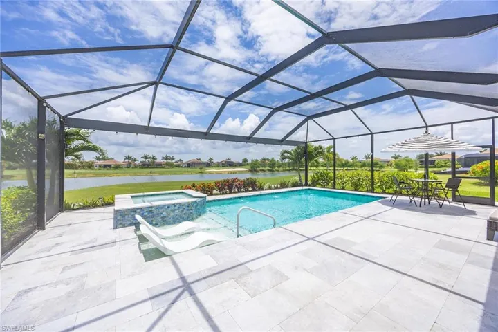 18699 Ensenada Dr, Naples, Florida 34114