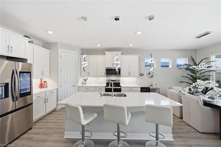 18699 Ensenada Dr, Naples, Florida 34114