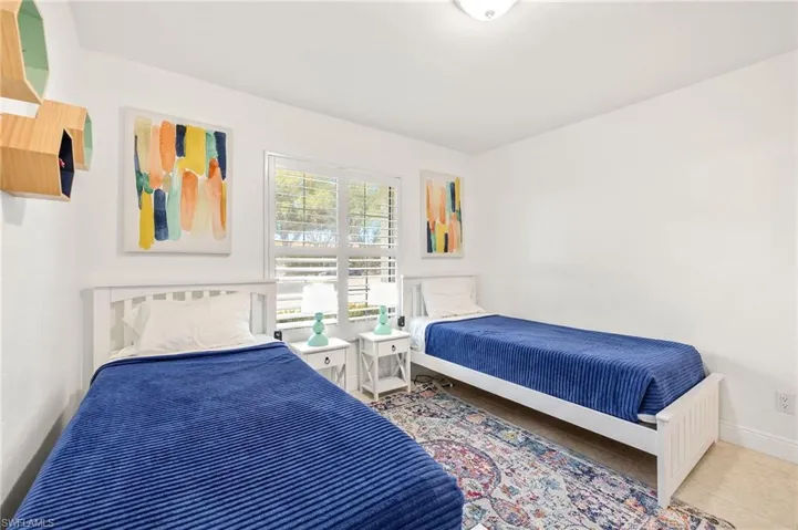 749  91st N AVE, Naples, FL 34108