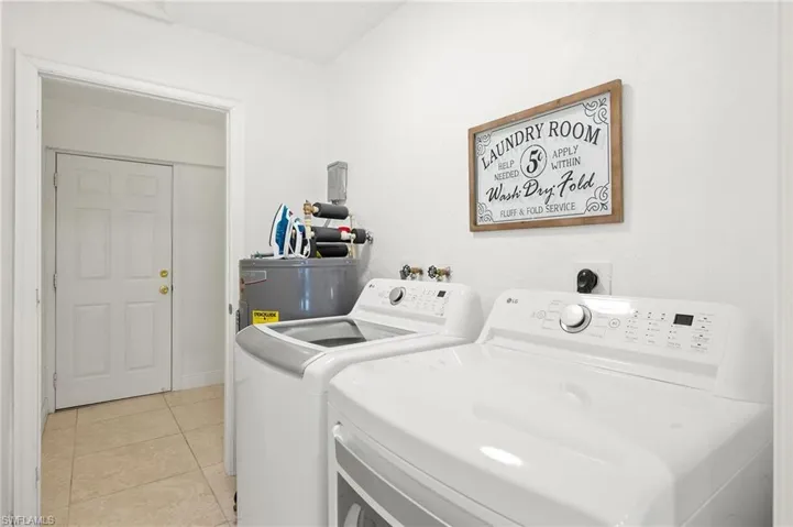 749  91st N AVE, Naples, FL 34108