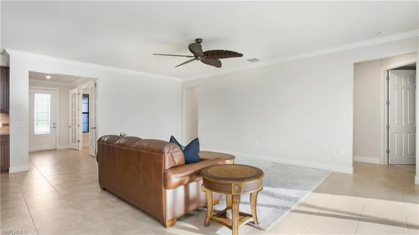 7788  Winding Cypress  DR, Naples, FL 34114