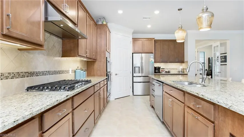 7788  Winding Cypress  DR, Naples, FL 34114