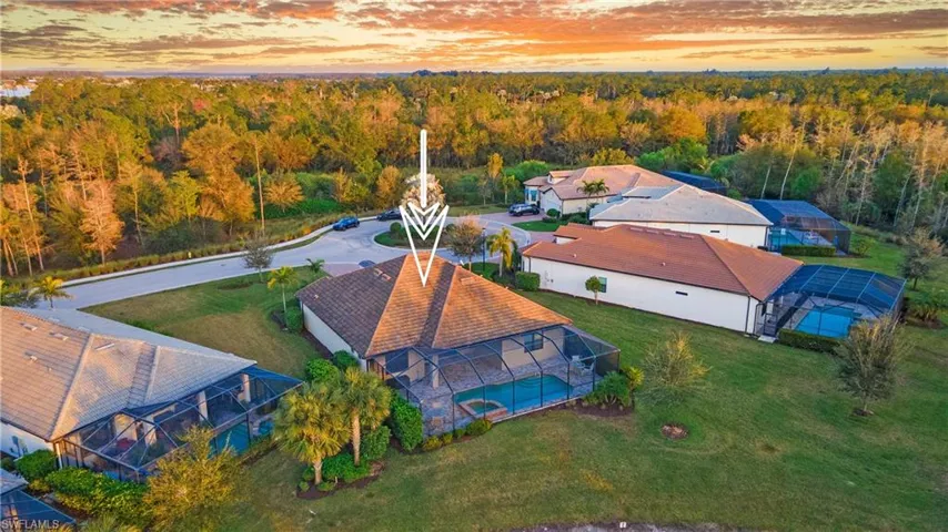 7788  Winding Cypress  DR, Naples, FL 34114