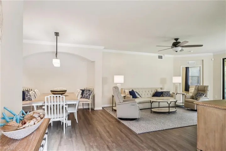28000 Cookstown Ct 3204, Bonita Springs, Florida 34135