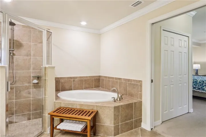 28000 Cookstown Ct 3204, Bonita Springs, Florida 34135