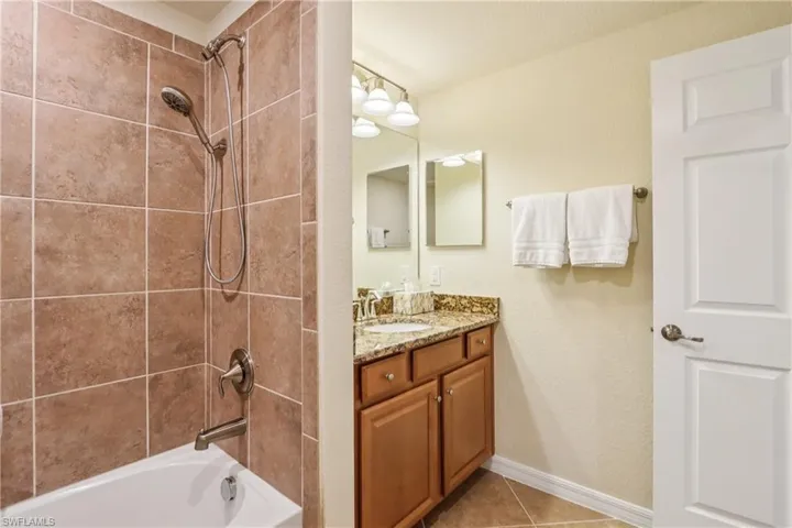 28000 Cookstown Ct 3204, Bonita Springs, Florida 34135