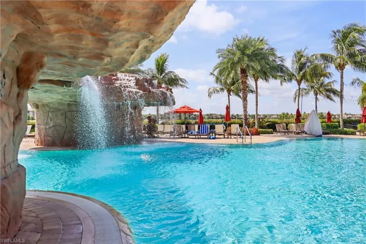 28000 Cookstown Ct 3204, Bonita Springs, Florida 34135