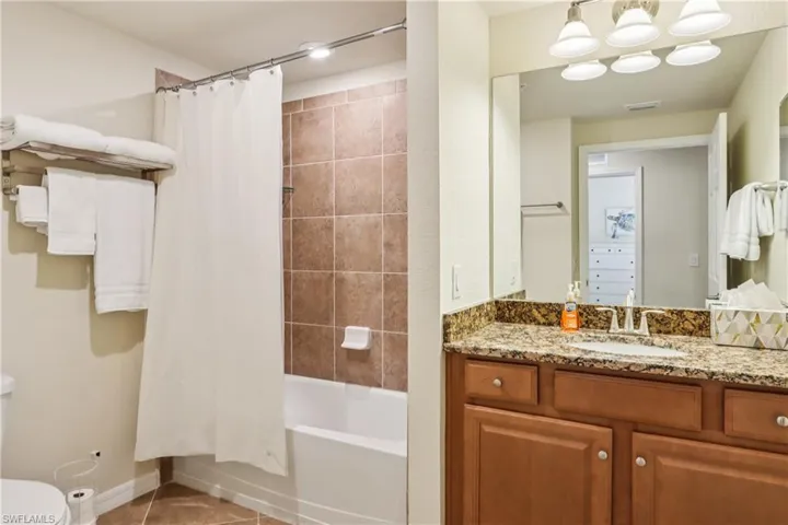 28000 Cookstown Ct 3204, Bonita Springs, Florida 34135