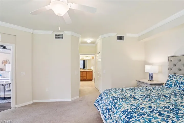 28000 Cookstown Ct 3204, Bonita Springs, Florida 34135