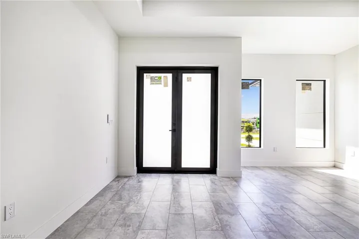 329 Ranier Ave, Lehigh Acres, Florida 33974