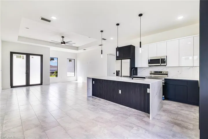 329 Ranier Ave, Lehigh Acres, Florida 33974