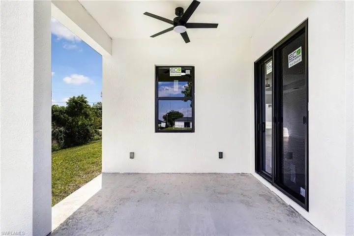 329 Ranier Ave, Lehigh Acres, Florida 33974