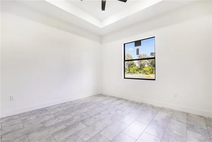 329 Ranier Ave, Lehigh Acres, Florida 33974