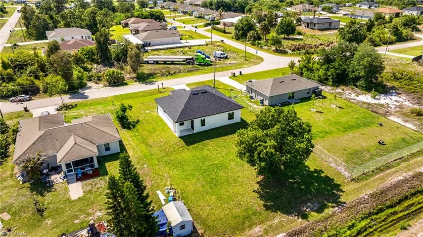 329 Ranier Ave, Lehigh Acres, Florida 33974