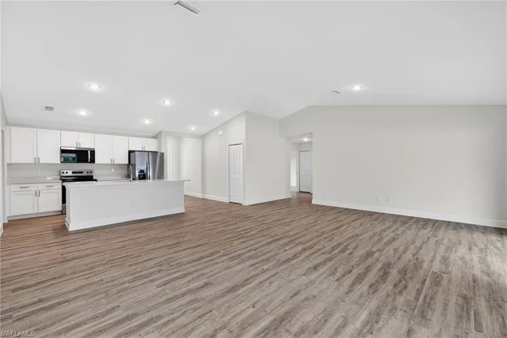 2024 NW 1st  ST, Cape Coral, FL 33993