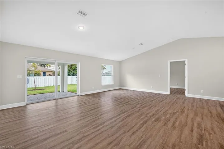 2024 NW 1st  ST, Cape Coral, FL 33993